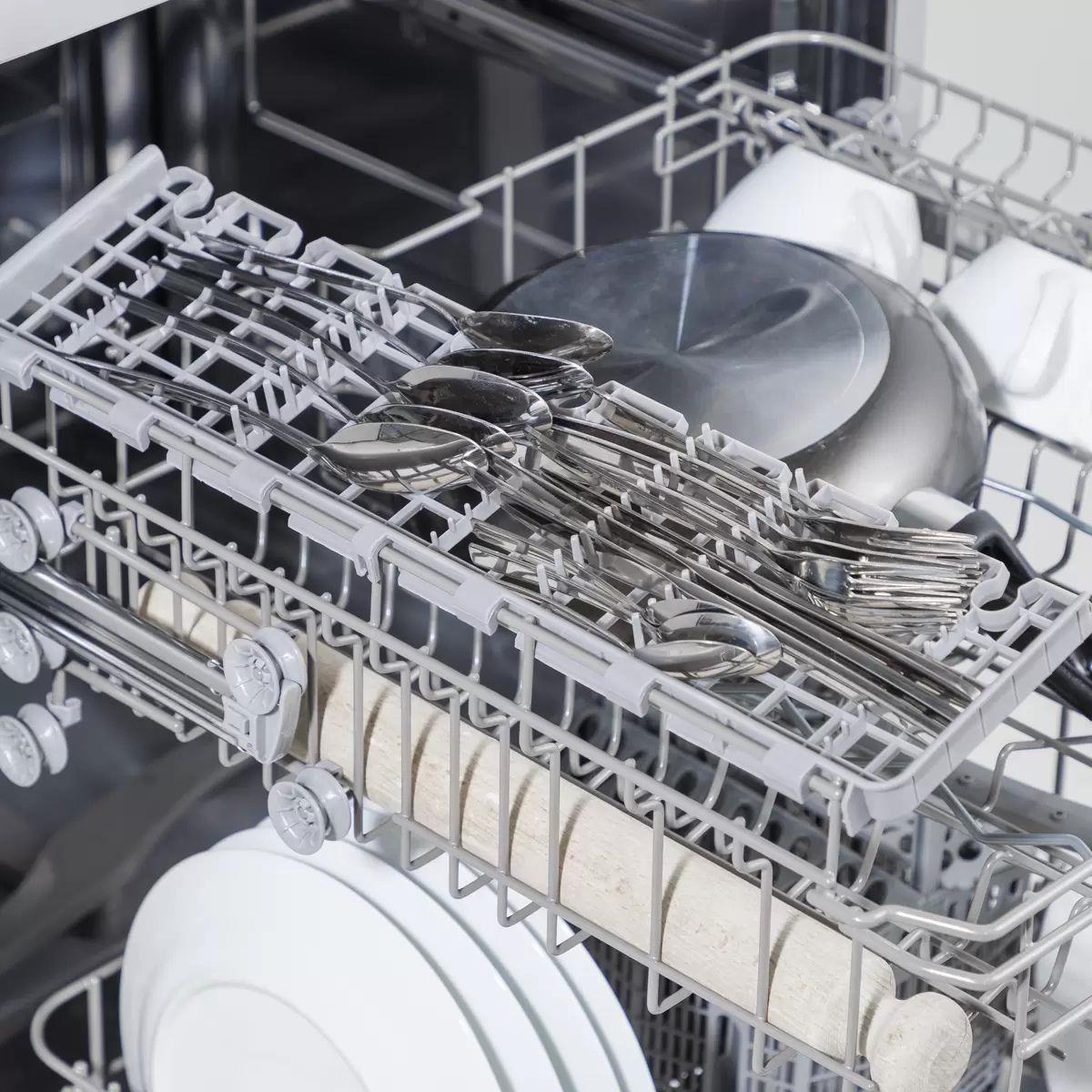 Sealey DH280 Baridi Regular Sized Freestanding Dishwasher 60cm Wide 13 Place Settings Silver 230V