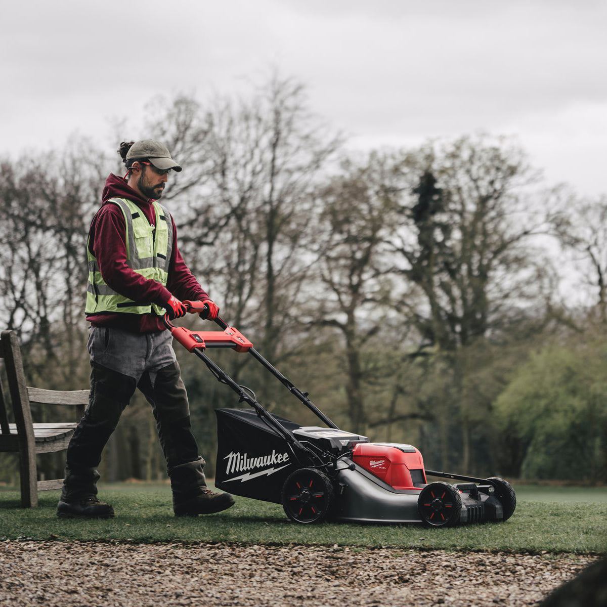 Milwaukee M18F2LM53-0 36V FUEL Brushless 53cm Self Propelled Lawn Mower with 2 x 5.0Ah Battery & Charger