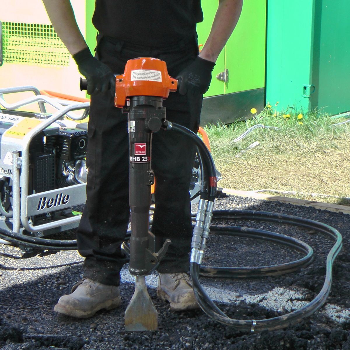 Belle BHB25S BHB Hydraulic Road Breaker High Performance & Ergonomic Solution for Roadwork