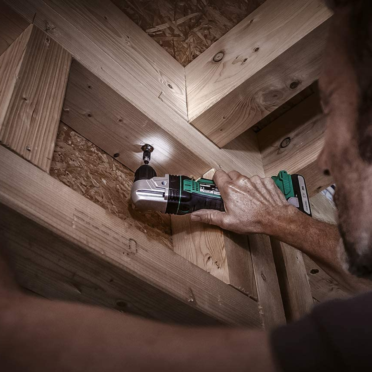 HiKOKI DN18DSLL4Z 18V Compact Angle Drill Driver With 1 x 2.0Ah Battery & Charger