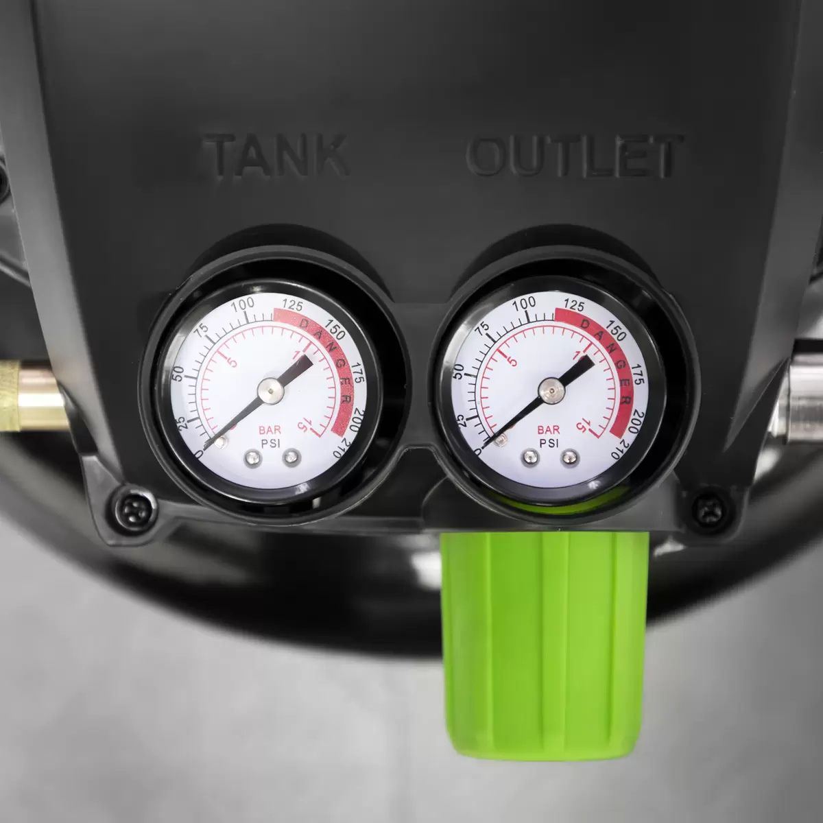 Sealey SAC1100 11L Oil-Free Air Compressor 0.5HP Direct Drive for Efficient, Low Maintenance Performance