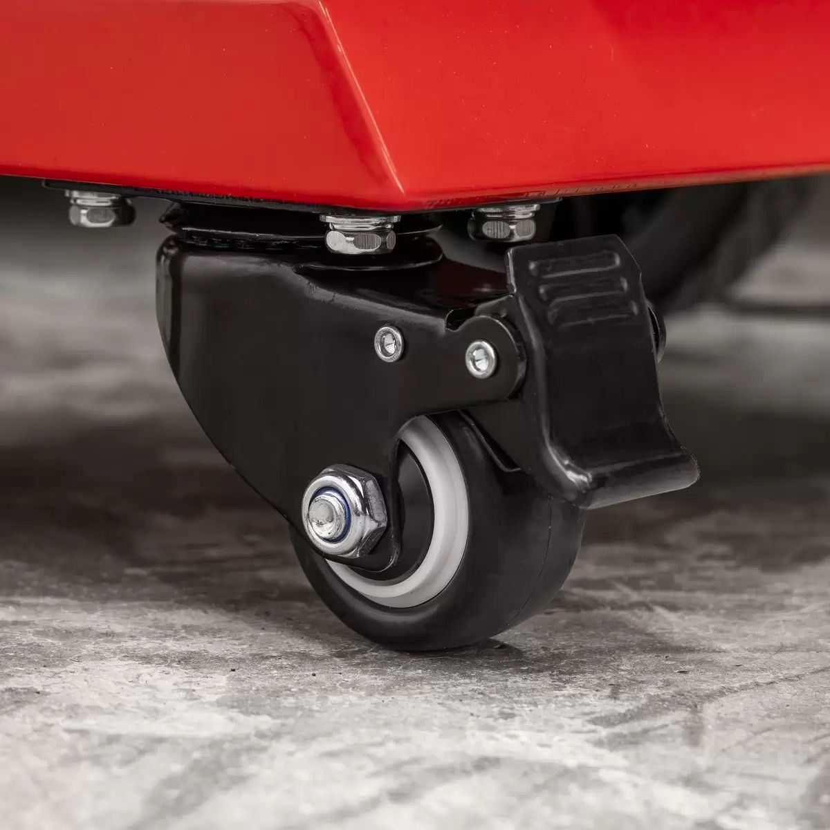 Sealey SUPERSTART550E 6/12/24V Battery Starter Charger 550A/230V