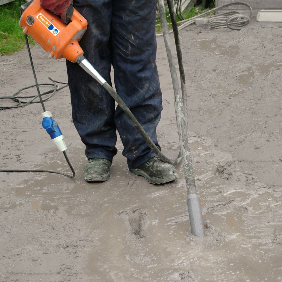 Belle 244/01100 Megavib+ Poker Head 25mm & 3m Shaft Efficient Vibrating Tool for Concrete Compaction