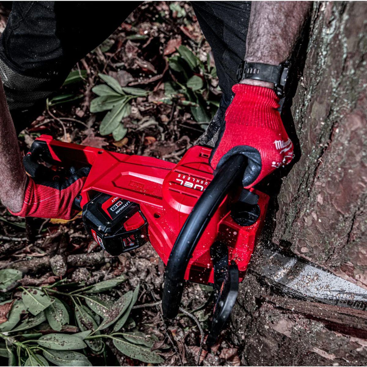 Milwaukee M18FCHS-122 18V FUEL Brushless 40cm Chainsaw with 2 x 12.0Ah Battery & Charger 4933499218