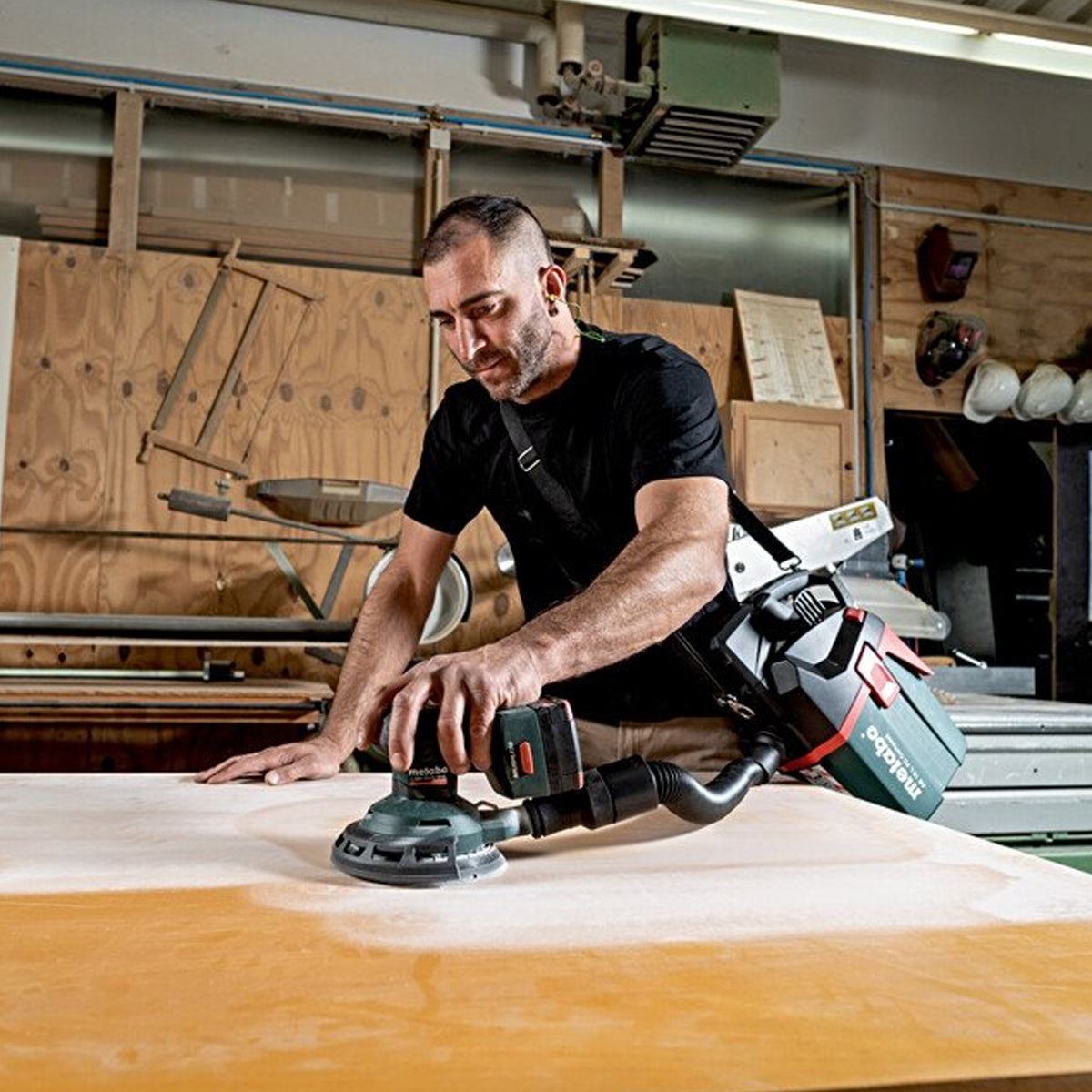 Metabo SXA 18 LTX 150 BL 18V Brushless 150mm Random Orbital Sander with Sanding Disc 60G, 80G, 120G, 240G Pack of 100