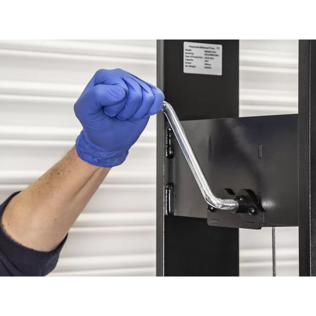 Sealey PPF100S Air/Hydraulic Press 100 Tonne Floor Type