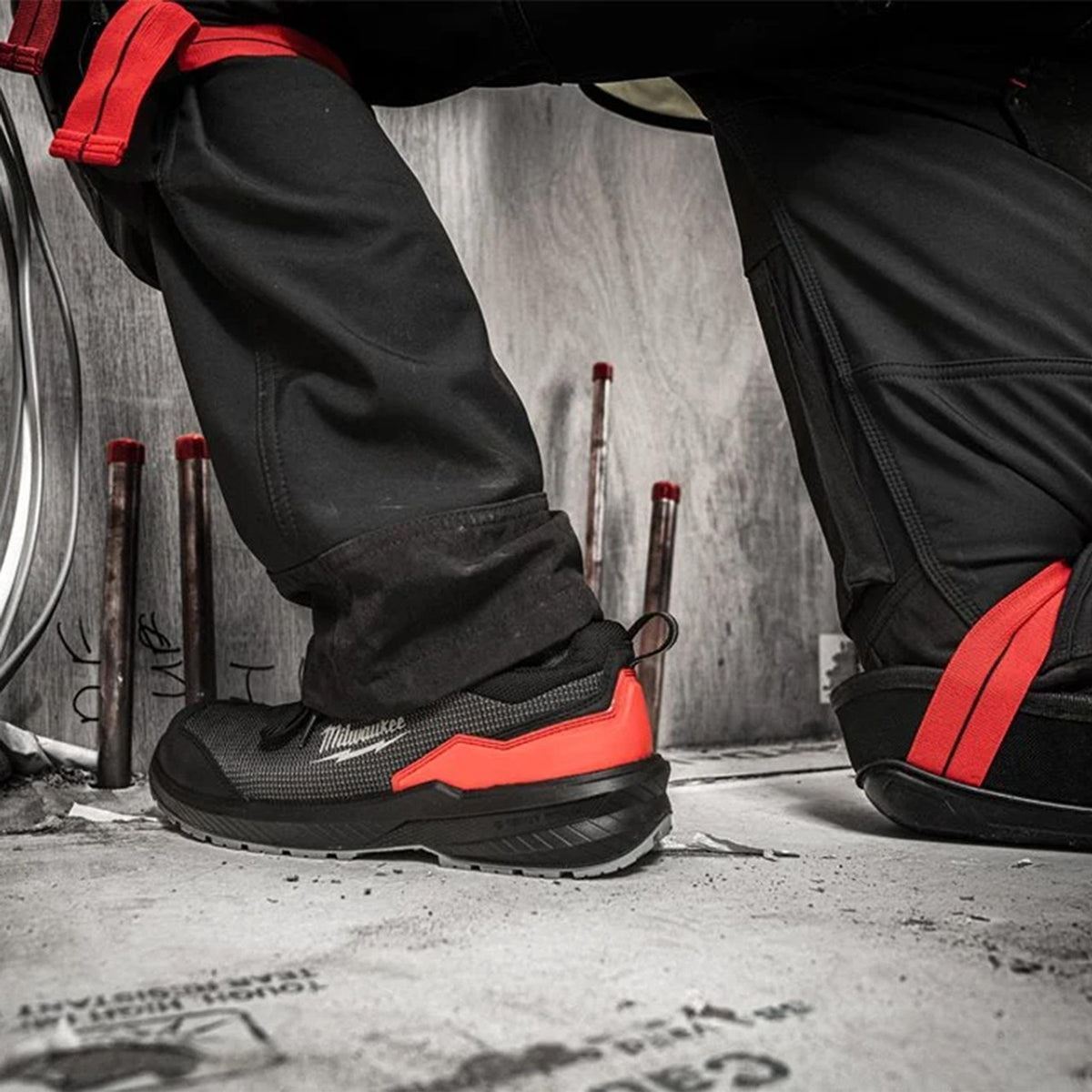 Milwaukee Flextred S1PS Safety Trainers Black Size 9 - 4932493695