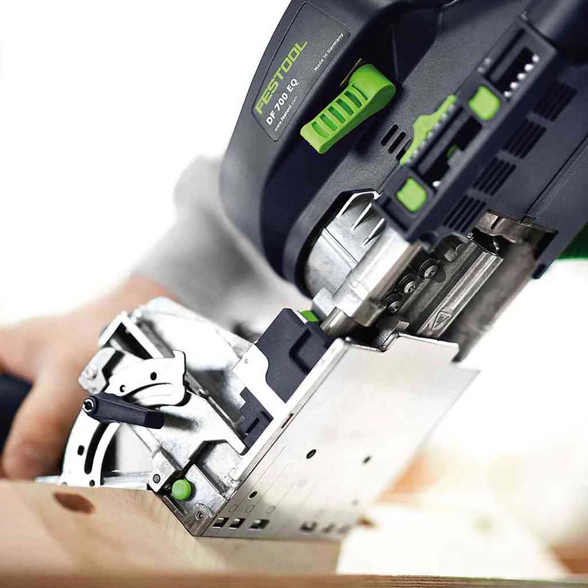 Festool DF 700 EQ-Plus 230V GB Domino XL Joining Machine - 576427 With Domino Connector Range 576797