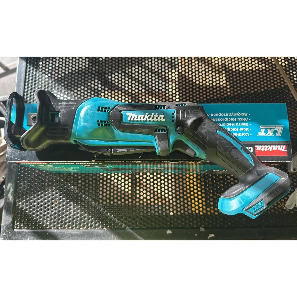 Makita DJR185Z 18V LXT Li-ion Reciprocating Saw Body Only - SPL Item Condition Used