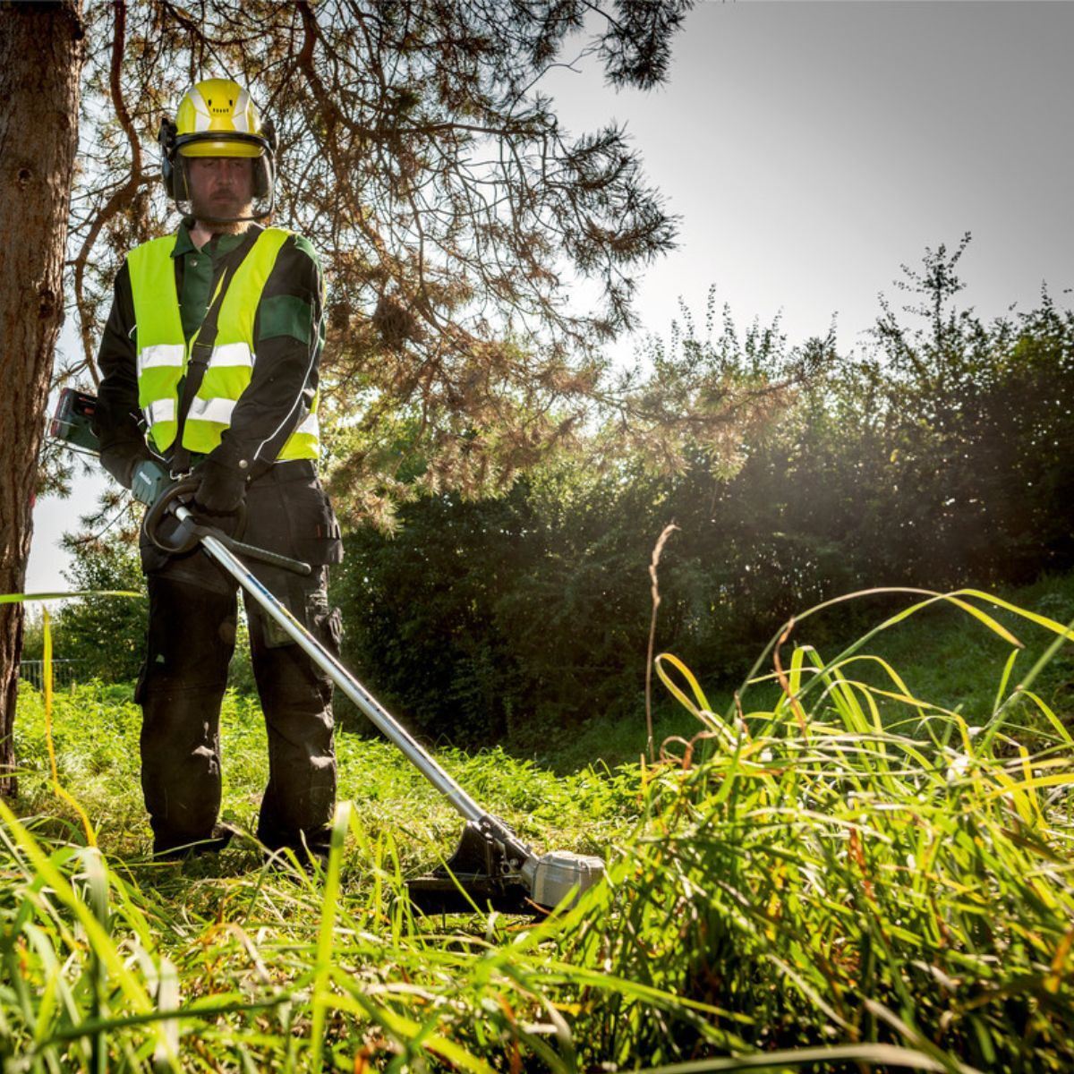 Metabo FSD 36-18 LTX BL 40 36V Brushless 40cm Grass Trimmer with 2 x 8.0Ah Battery & Charger
