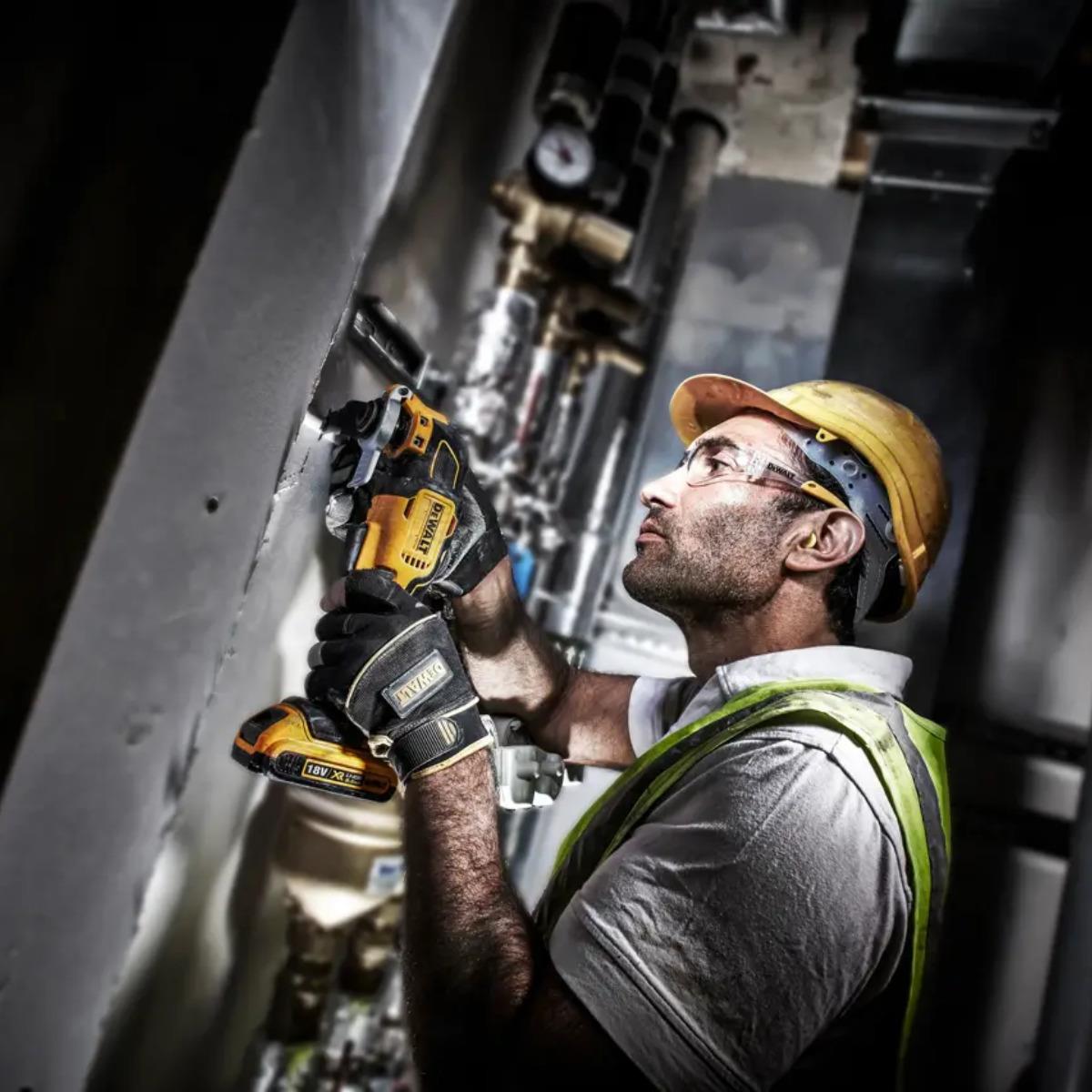 Dewalt DCS356N 18V Brushless Oscillating Multi-Tool Body Only