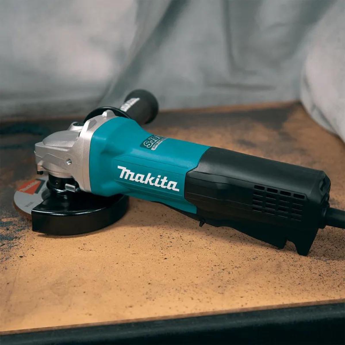 Makita GA5095X01/2 125mm Paddle Switch Angle Grinder 240V