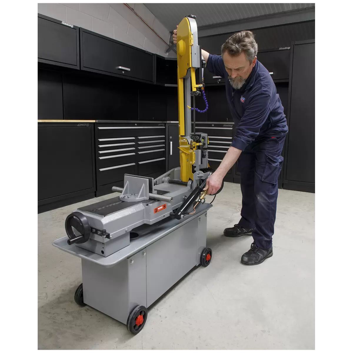 Sealey SM35CE 300mm Horizontal Bandsaw with Hydraulic Arm 230V