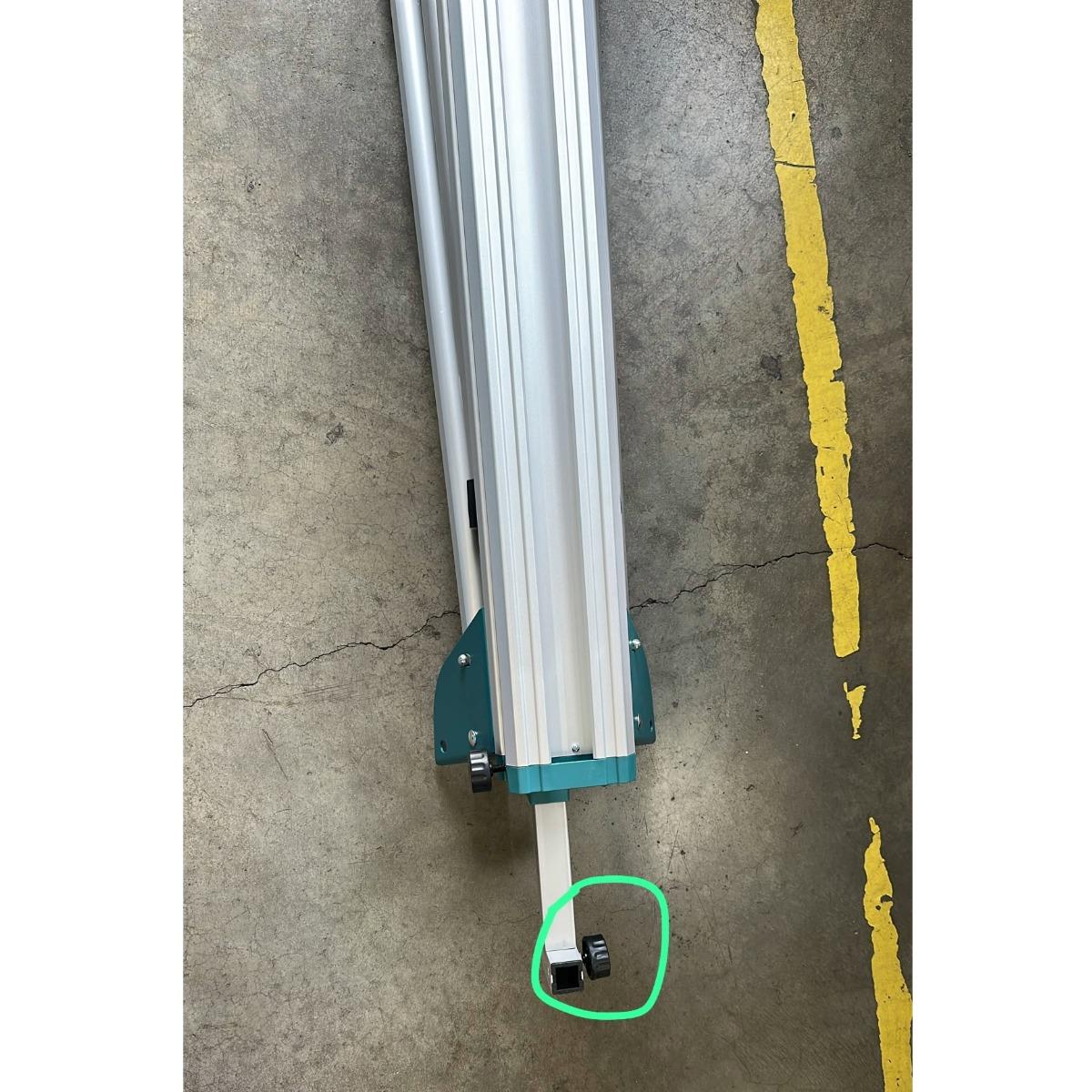 Makita DEBWST06 Adjustable Wheeled Extendable Folding Mitre Saw Stand Item Condition Damaged Box