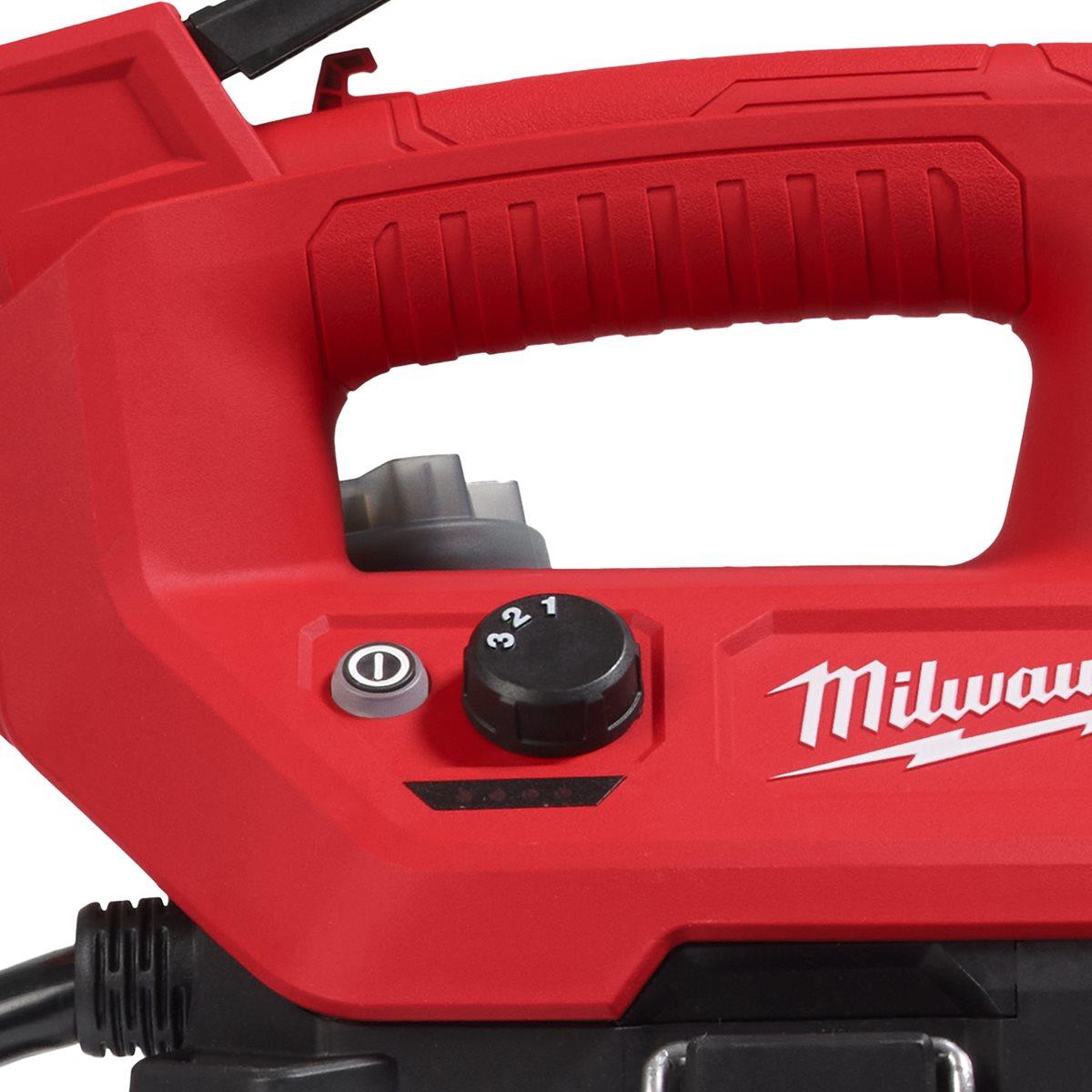 Milwaukee M12BHCS3L-201 12V 3.7L Handheld Chemical Sprayer with 1x 2.0Ah Battery & Charger 4933480783