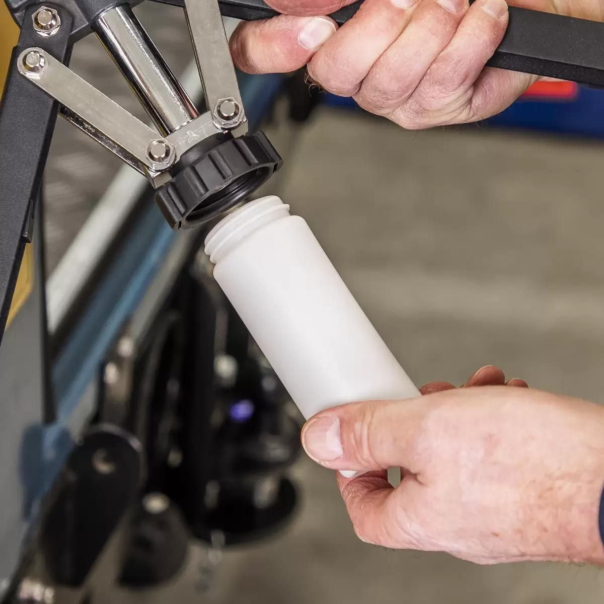 Sealey AK3981 Long-Arm Riveter with Collection Bowl Heavy-Duty