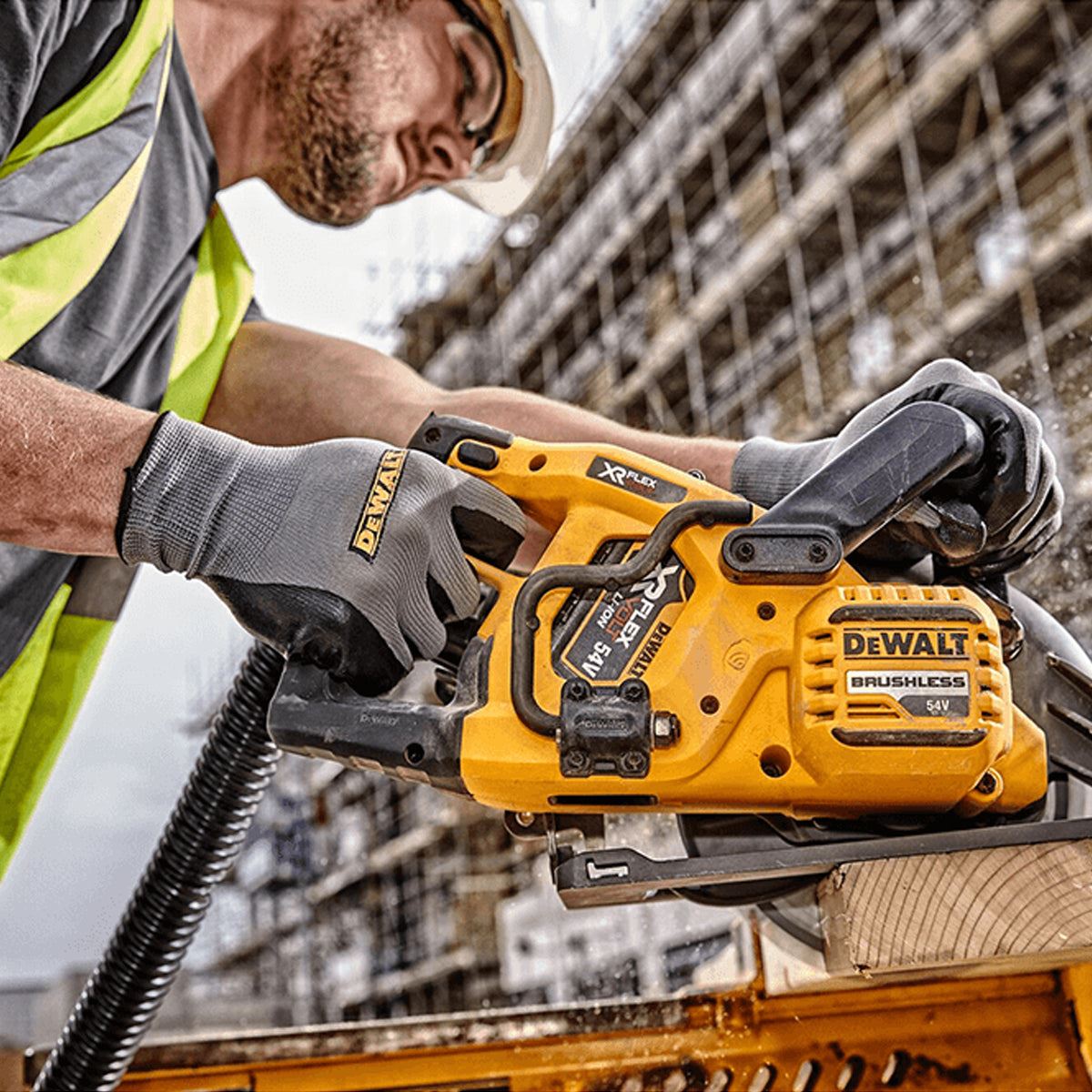 Dewalt DCS577N 54V XR FLEXVOLT Brushless Circular Saw with 1 x 6.0Ah Battery & Charger