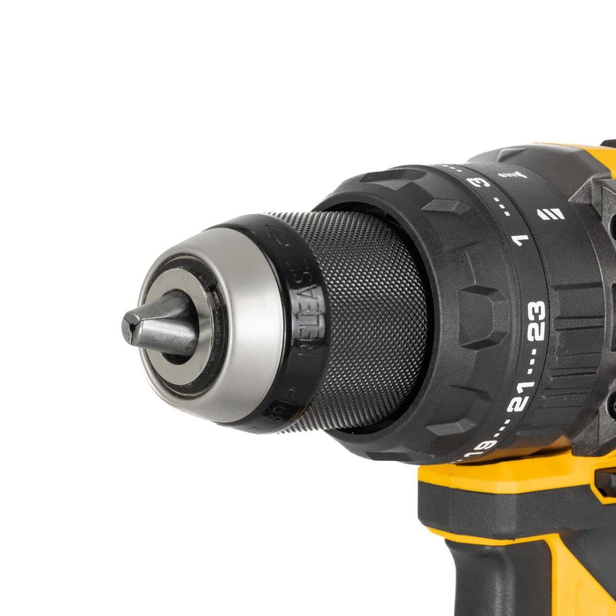 JCB-18PKIT-6 Pro 18V Combi Drill, Impact Driver & Multi Tool With 2Ah & 5Ah Batteries & 4.5A Fast Charger In Soft Tool Bag