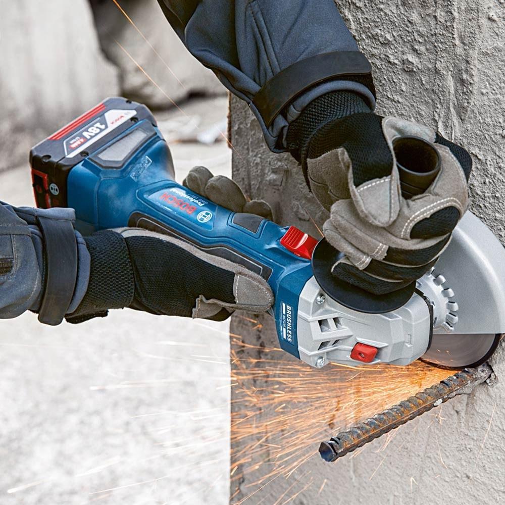 Bosch GWS 18V-7 Professional, Lightweight & Powerful Angle Grinder 125mm Body Only 06019H9001