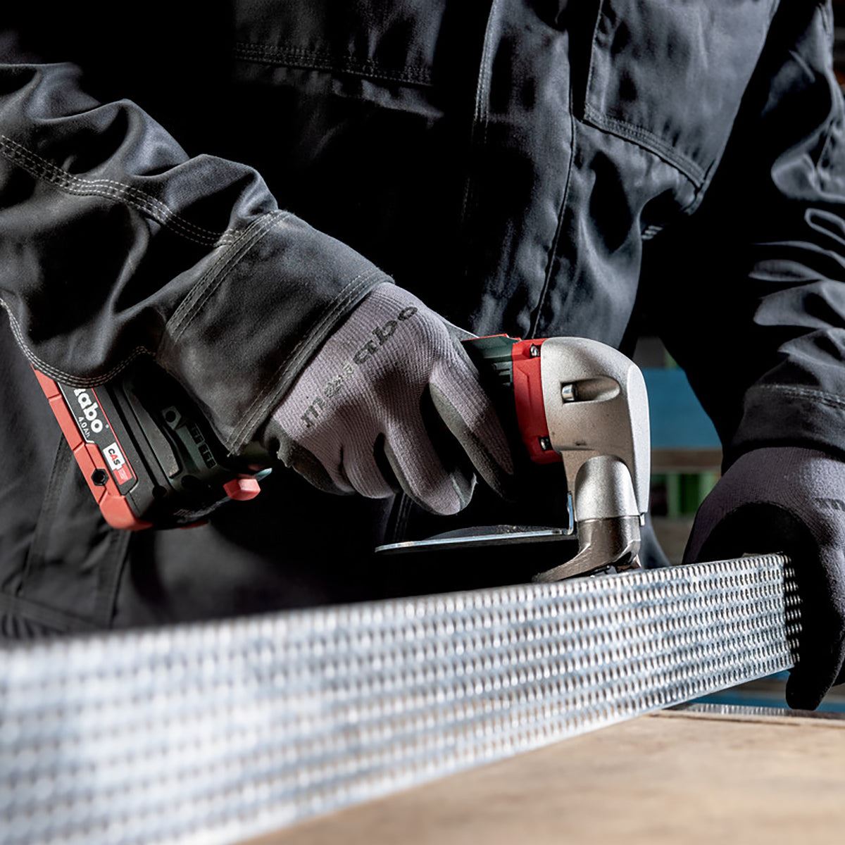 Metabo SCV 18 LTX BL 1.6 18V Brushless Metal Shear with 1 x 2.0Ah Battery Charger & Metabox