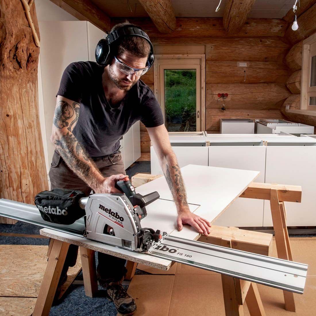 Metabo KT 18 LTX 66 BL 18V Brushless Plunge Saw with 1600mm Guide Rail Kit