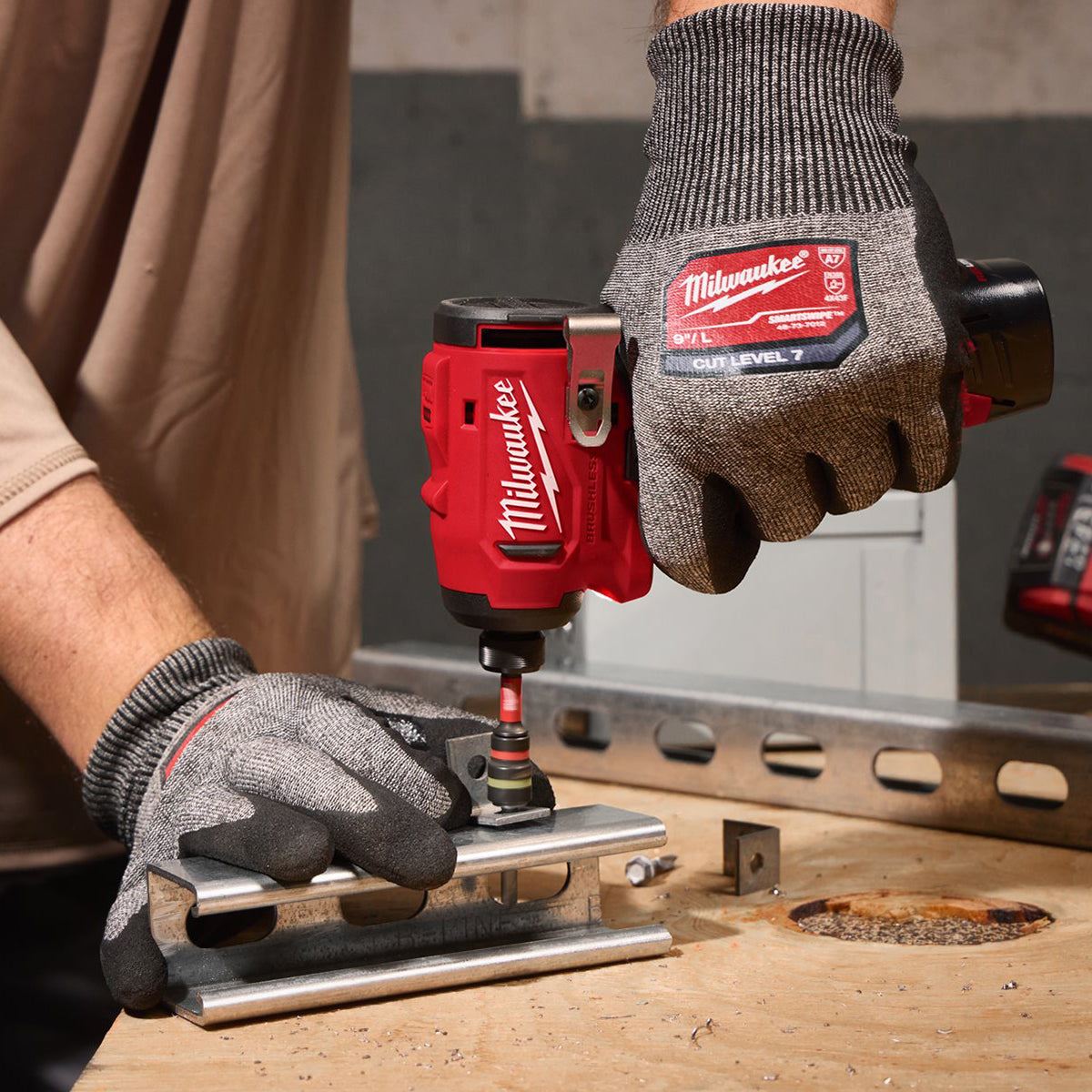 Milwaukee M12BLIDRC-0 12V Brushless Compact Impact Driver with 1 x 2.0Ah Battery & Charger