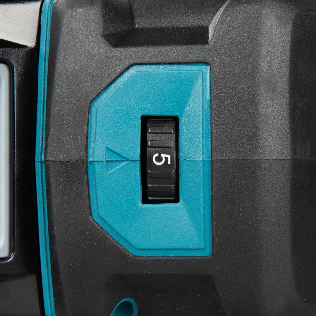 Makita GA055GZ01 40V Max XGT Brushless Angle Grinder with 1 x 2.5Ah Battery Charger & Case