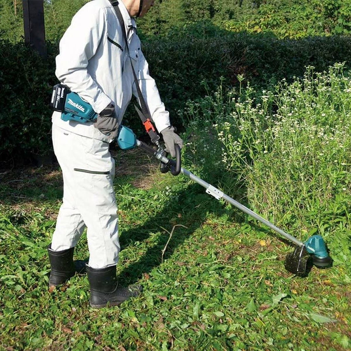 Makita DUR192LRT 18V LXT Brushless 30cm Line Trimmer With 1 x 5.0Ah Battery & Charger