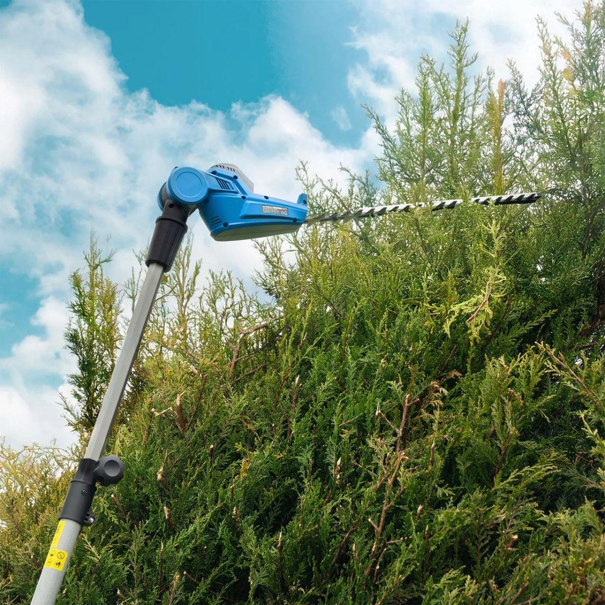Hyundai HY20CPHT 20V 450mm Cordless Long Reach Pole Hedge Trimmer, 2.6m Long Reach with 2.0Ah li-ion Battery & Charger