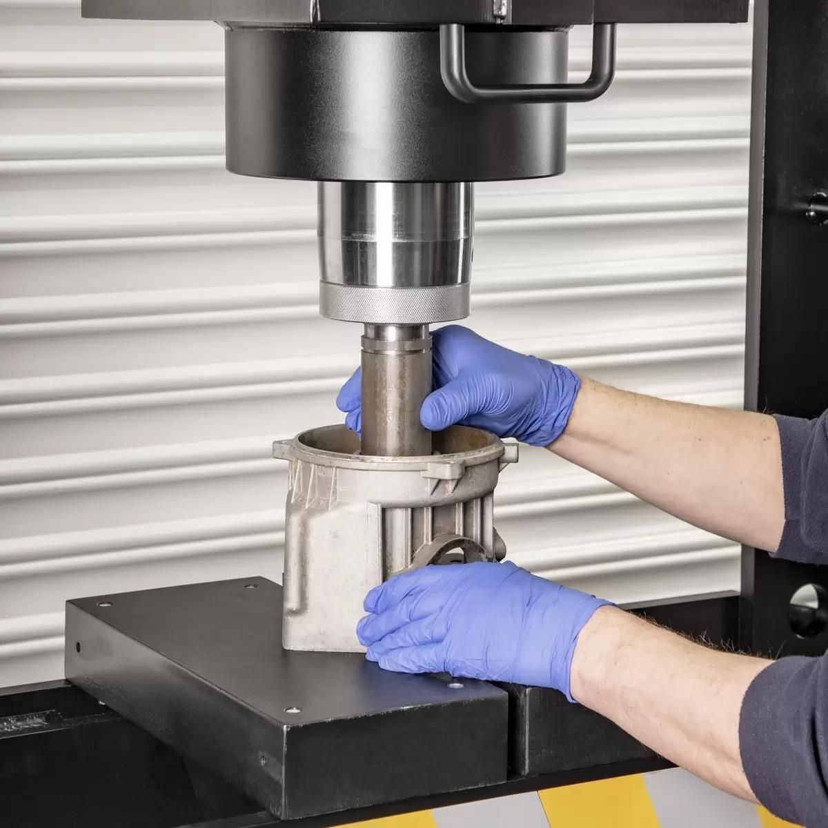 Sealey PPF100S Air/Hydraulic Press 100 Tonne Floor Type