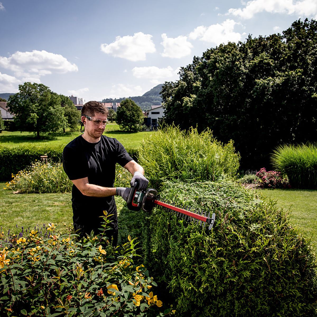 Metabo HS 18 LTX 55 18V 55cm Hedge Trimmer Body Only 601718850
