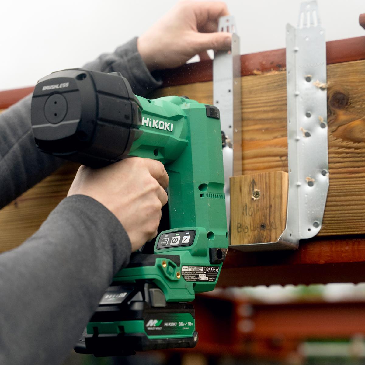 HiKOKI NR1838DKAJXZ 18V Brushless 38mm Metal Connector Nailer with 2 × 2.5/5.0Ah Battery, Charger & Case