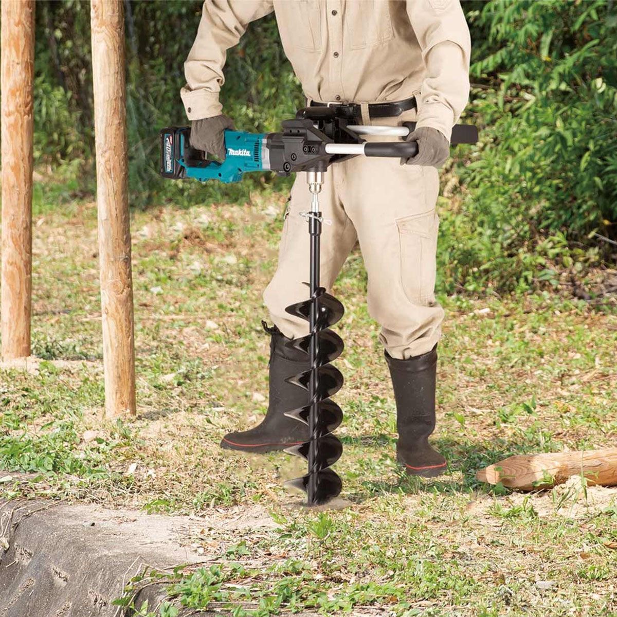 Makita DG001GD201 40V XGT Brushless Earth Auger With 2 x 2.5Ah Batteries & Charger