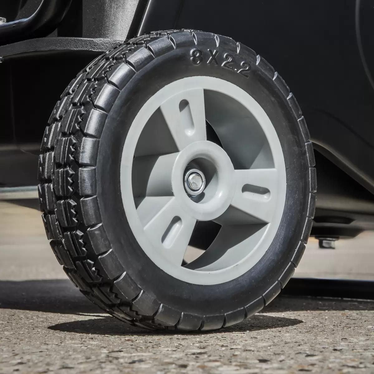 Sealey IR37 Infrared Kerosene/Diesel Heater with Wheels 136,000Btu/hr 230V/40kW