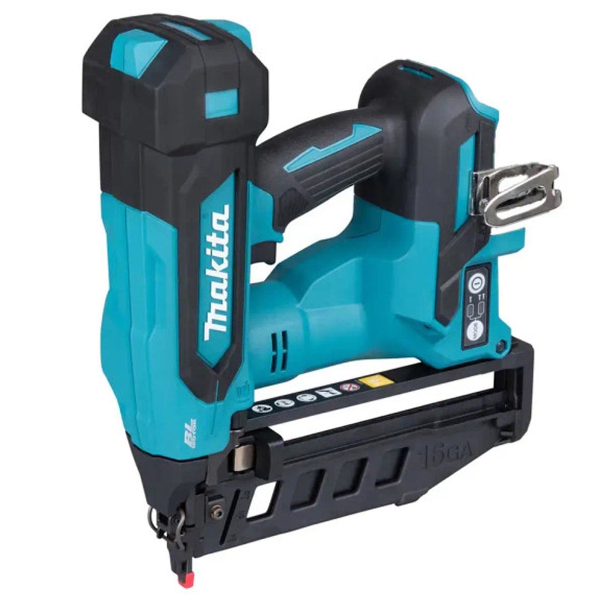 Makita DBN601ZJ 18V LXT Brushless 16Ga Straight Finishing Nailer With 2000 Piece Brad Nails & Case