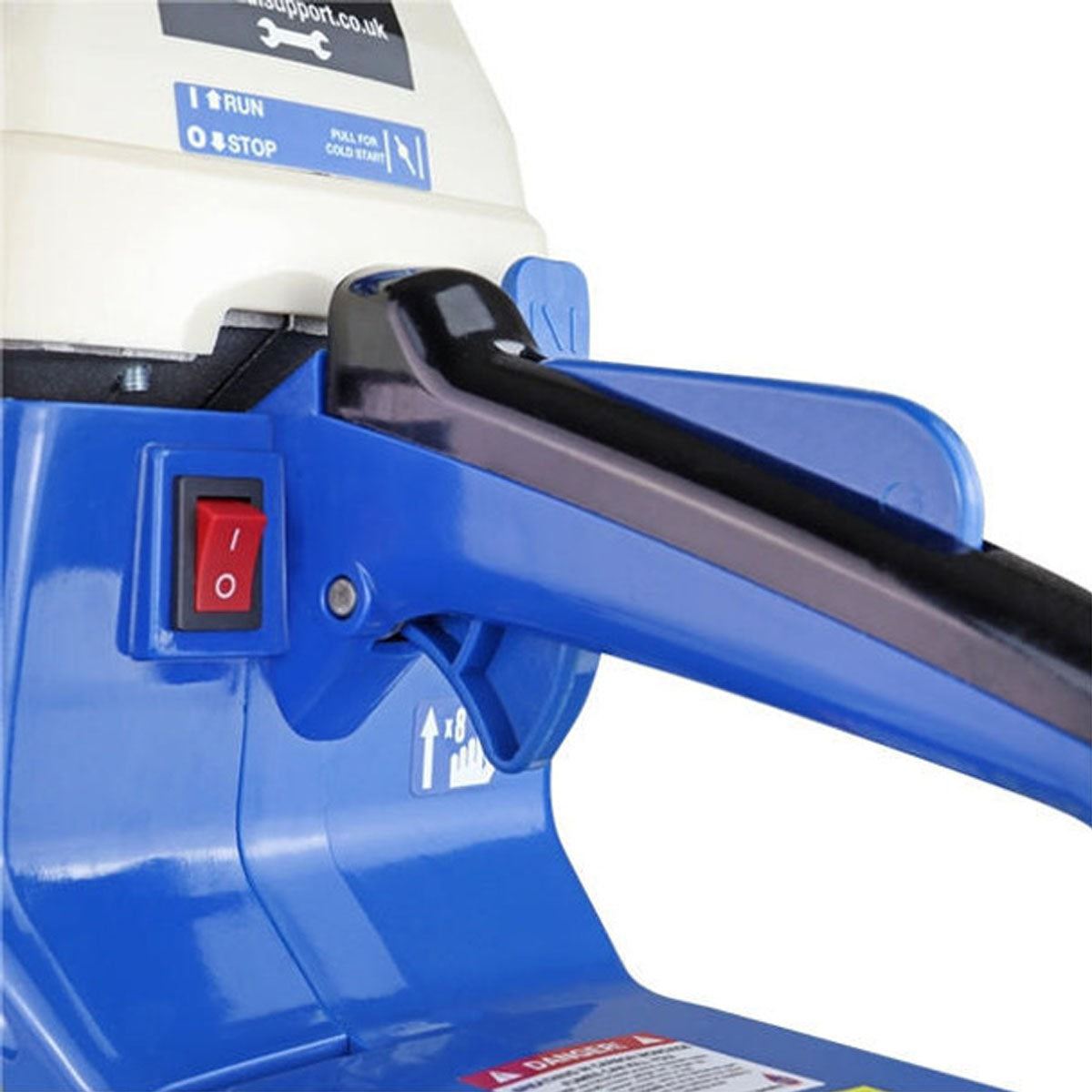 Hyundai HYC6200X 20'' Petrol Chainsaw Anti-Vibration & High-Performance with Protective Cover Bag