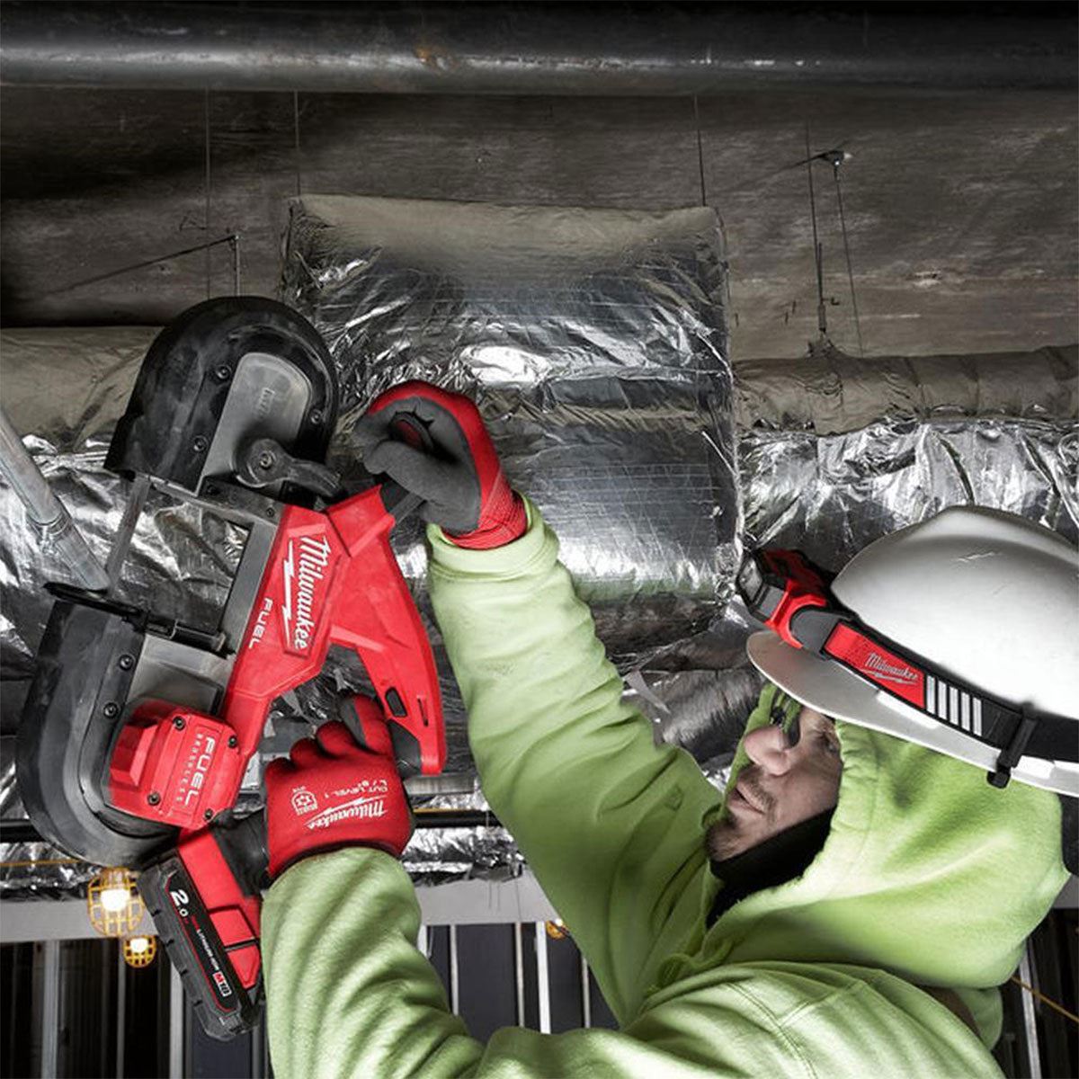 Milwaukee M18FBS85-0 18V FUEL Brushless 85mm Compact Bandsaw with 1 x 5.0Ah Battery & Charger