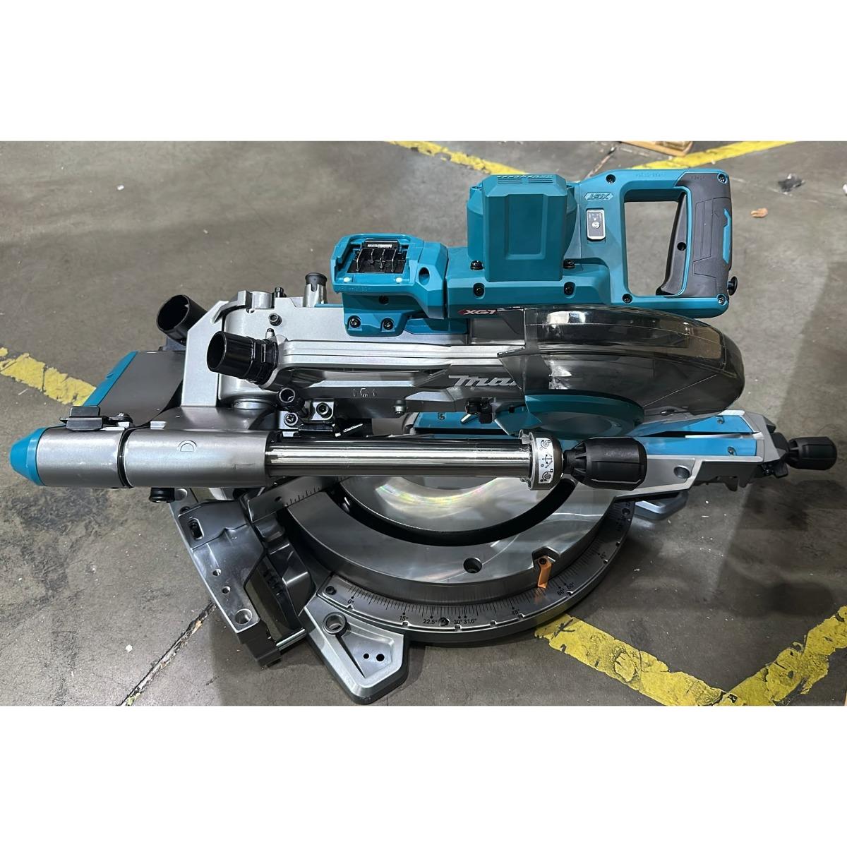 Makita LS003GZ01 40Vmax XGT Brushless 305mm Slide Compound Mitre Saw Body Only Item Condition Seller Refurbished
