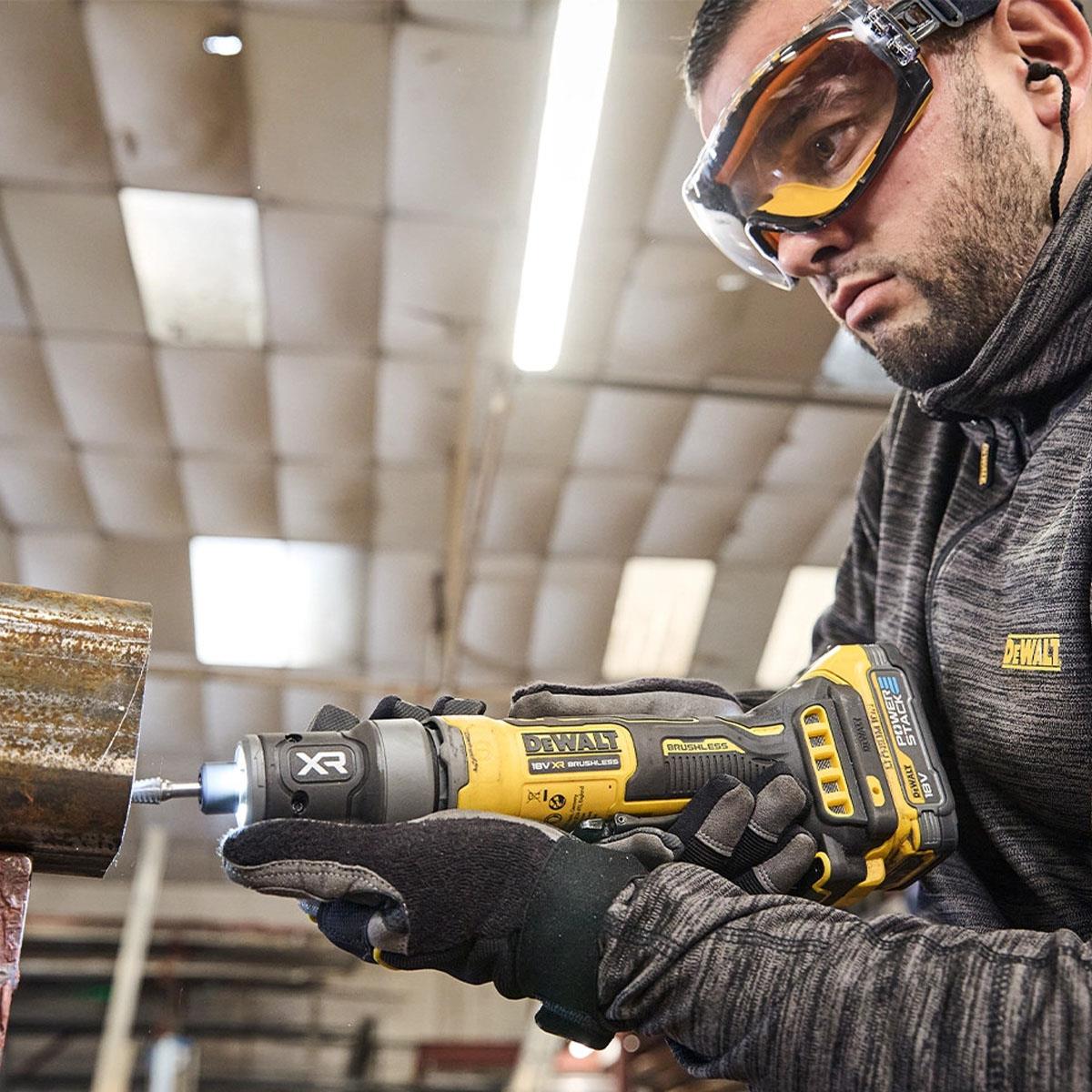 Dewalt DCG420N-XJ 18V XR Brushless Compact Die Grinder With 1 x 2.0Ah Battery & Charger