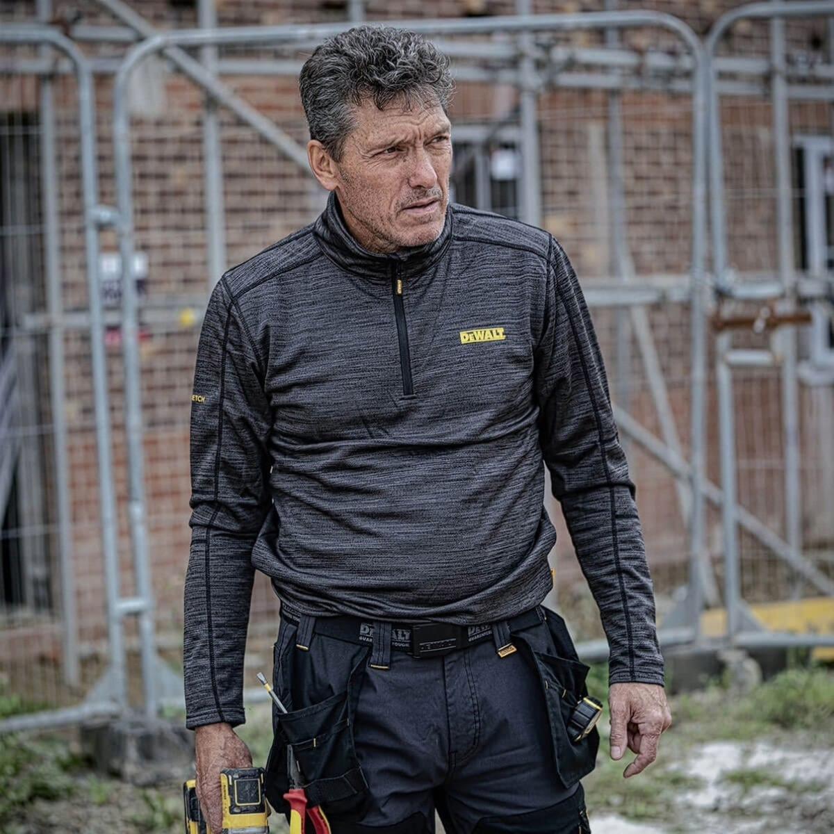 Dewalt Jonesborough 1/4In Zip Mid Layer Fleece Black/Grey - Size XL