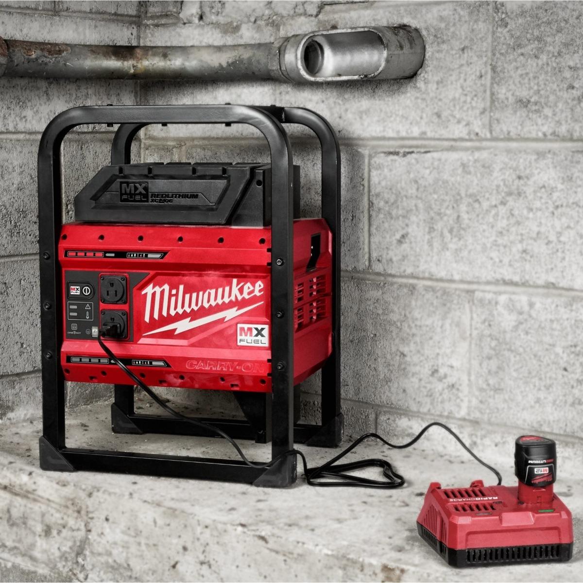 Milwaukee MXFPS-0 GB 110V MX FUEL Power Source 4933479373