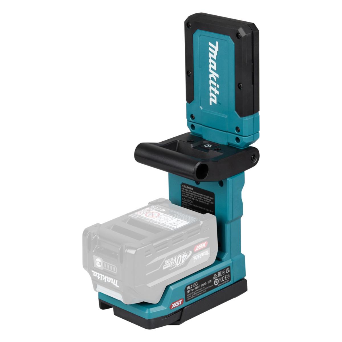 Makita ML013G 40V Max XGT Magnetic Light Body Only