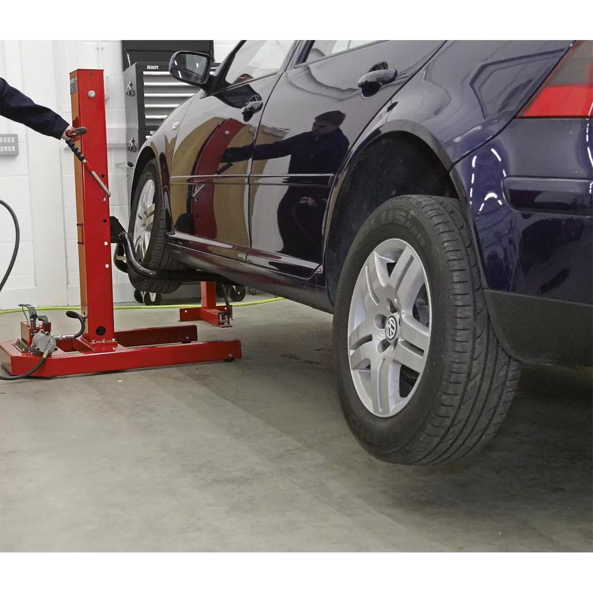 Sealey AVR1500FP 1.5 Tonne Air/Hydraulic Vehicle Lift with Foot Pedal