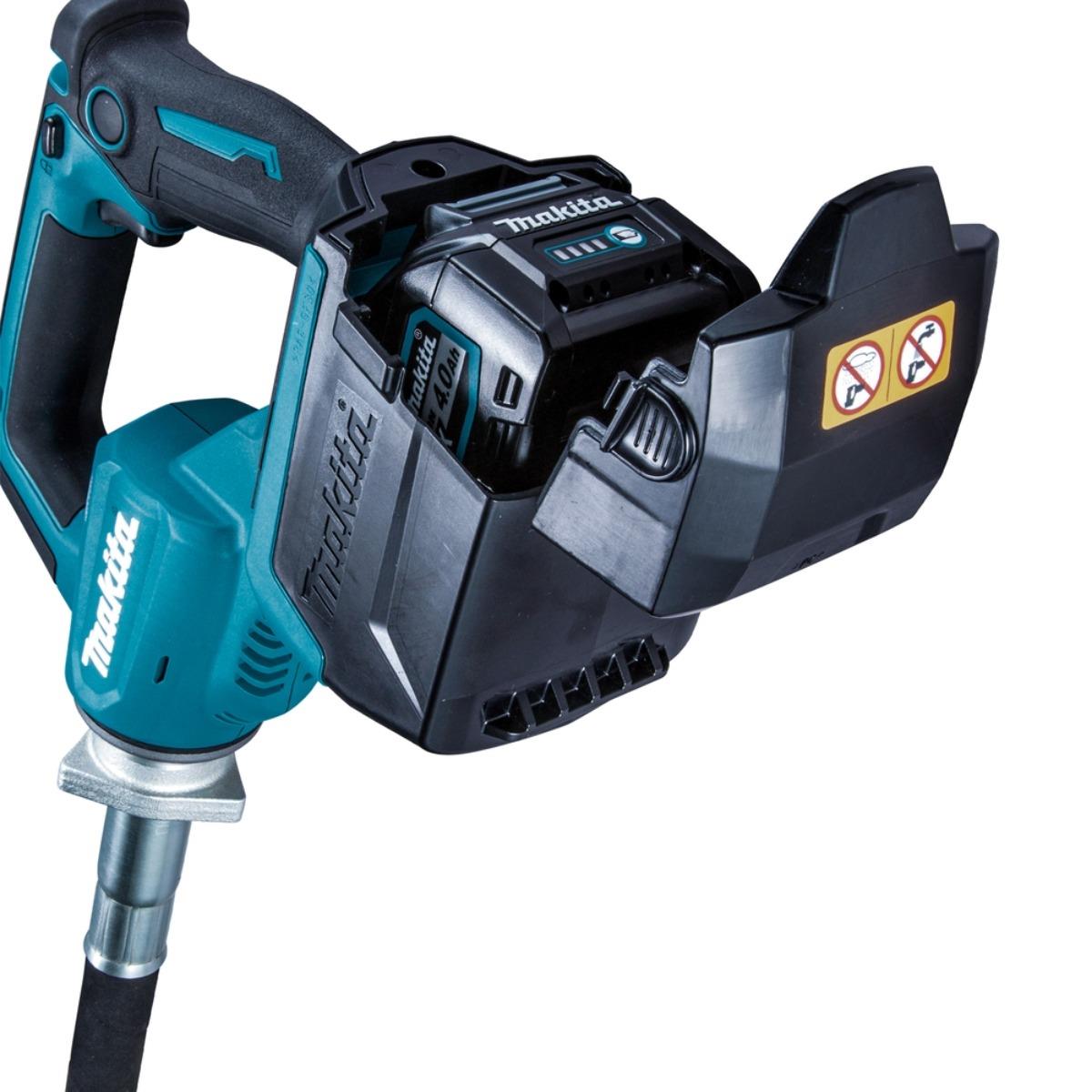 Makita VL001GZ 40V Max XGT Brushless Concrete Vibrating Screed Body Only