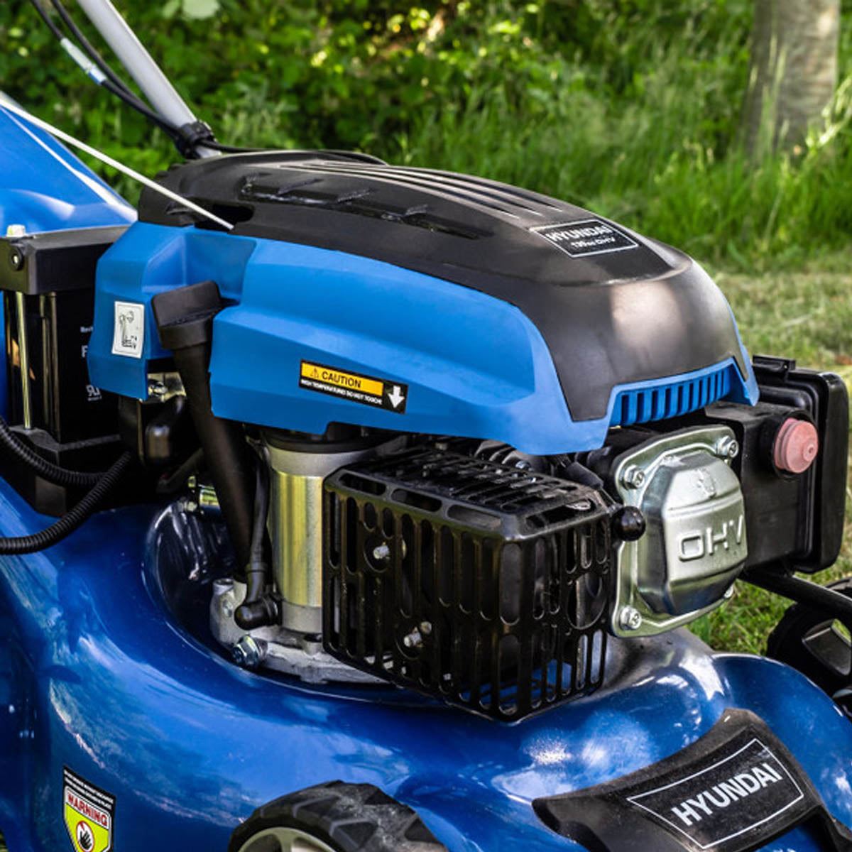 Hyundai HYM430SPE 42cm Self-Propelled Petrol Lawnmower 139cc Engine Electric Start, Rear Discharge & Mulching