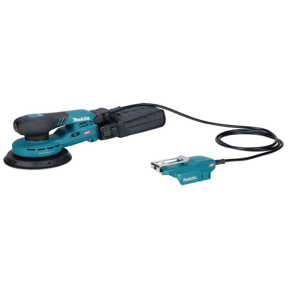 Makita BO002CGZ 40VMax XGT 150mm Brushless Random Orbit Sander with Sanding Disc 60G, 120G, 240G Pack of 30 & 1 x 2.5Ah Battery, Charger & Bag
