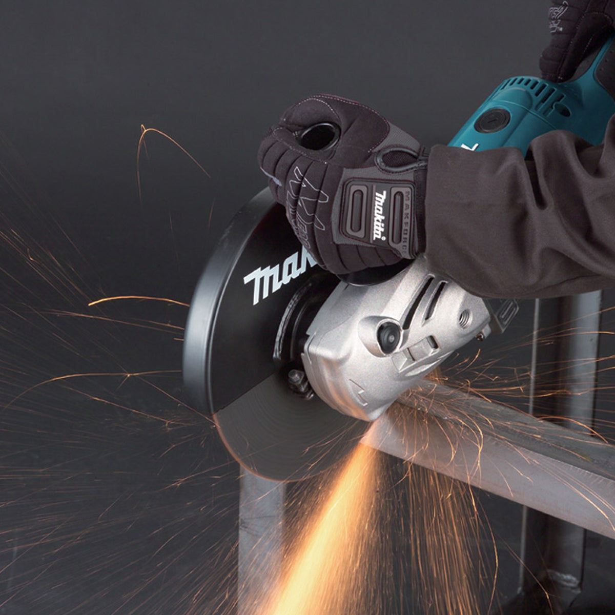 Makita GA9020KD/2 230mm (9
