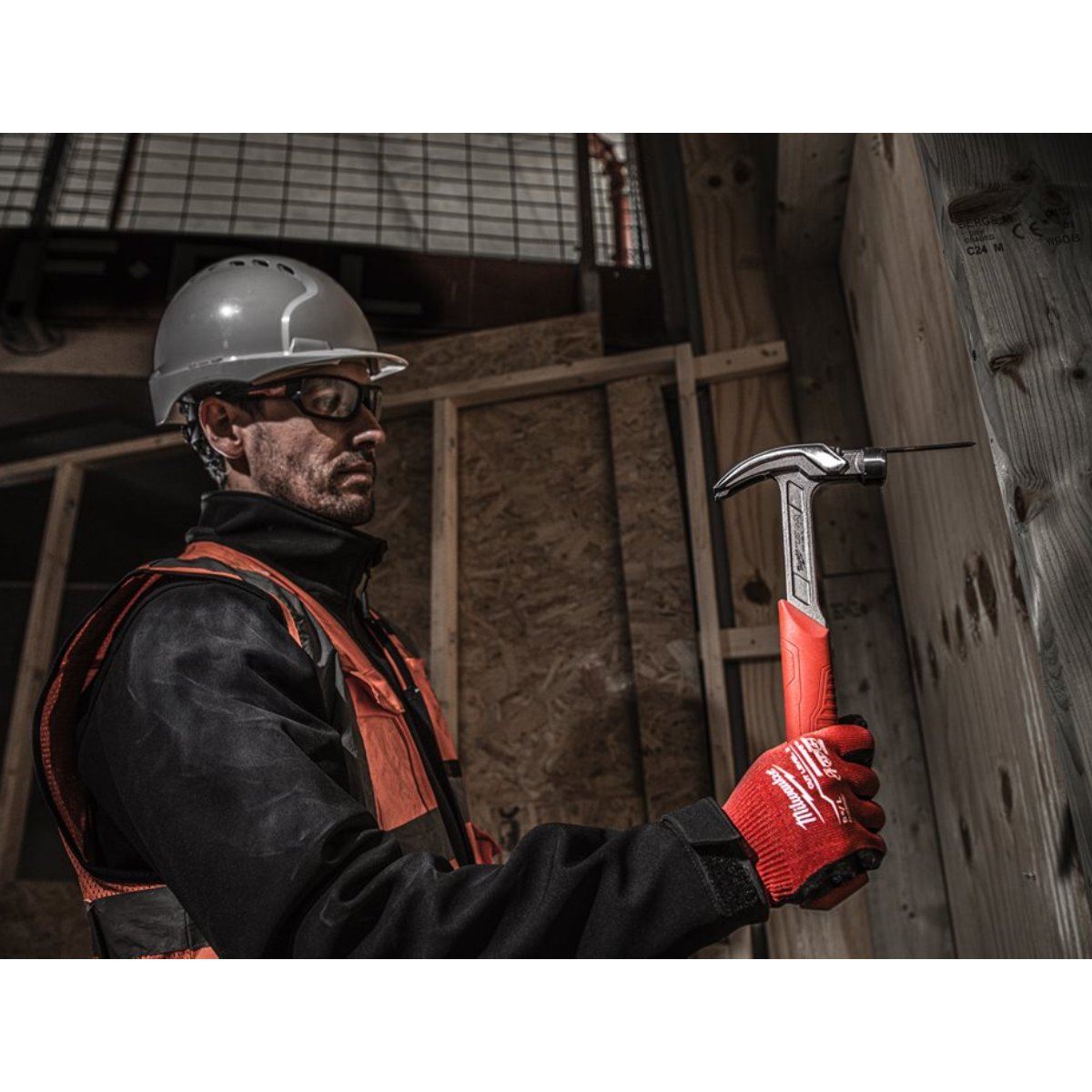 Milwaukee 20OZ / 570G Steel Curved Claw Hammer 4932478656