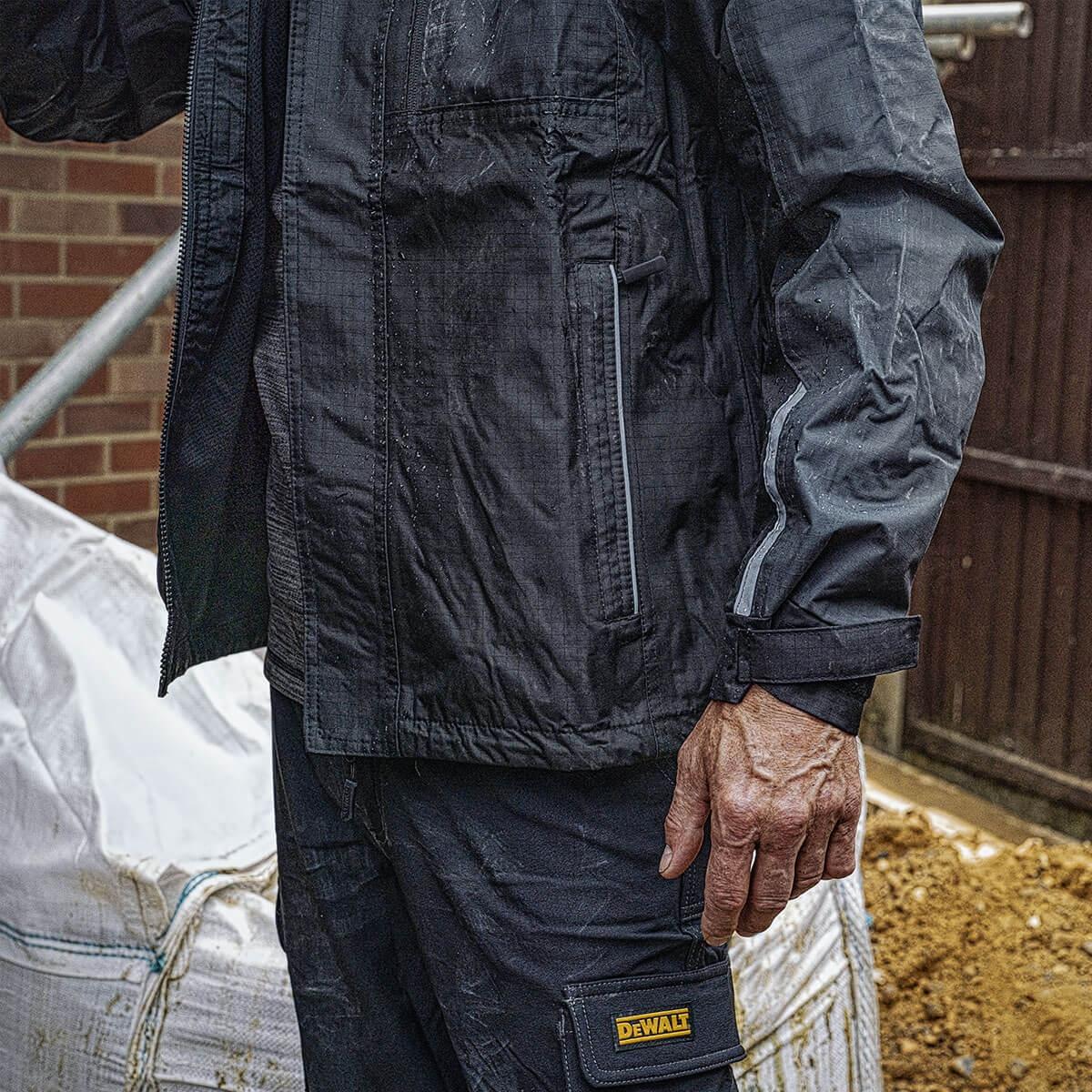 Dewalt Storm Grey/Black Waterproof Jacket Large DEWSTORML Item Condition Box Opened Never Used