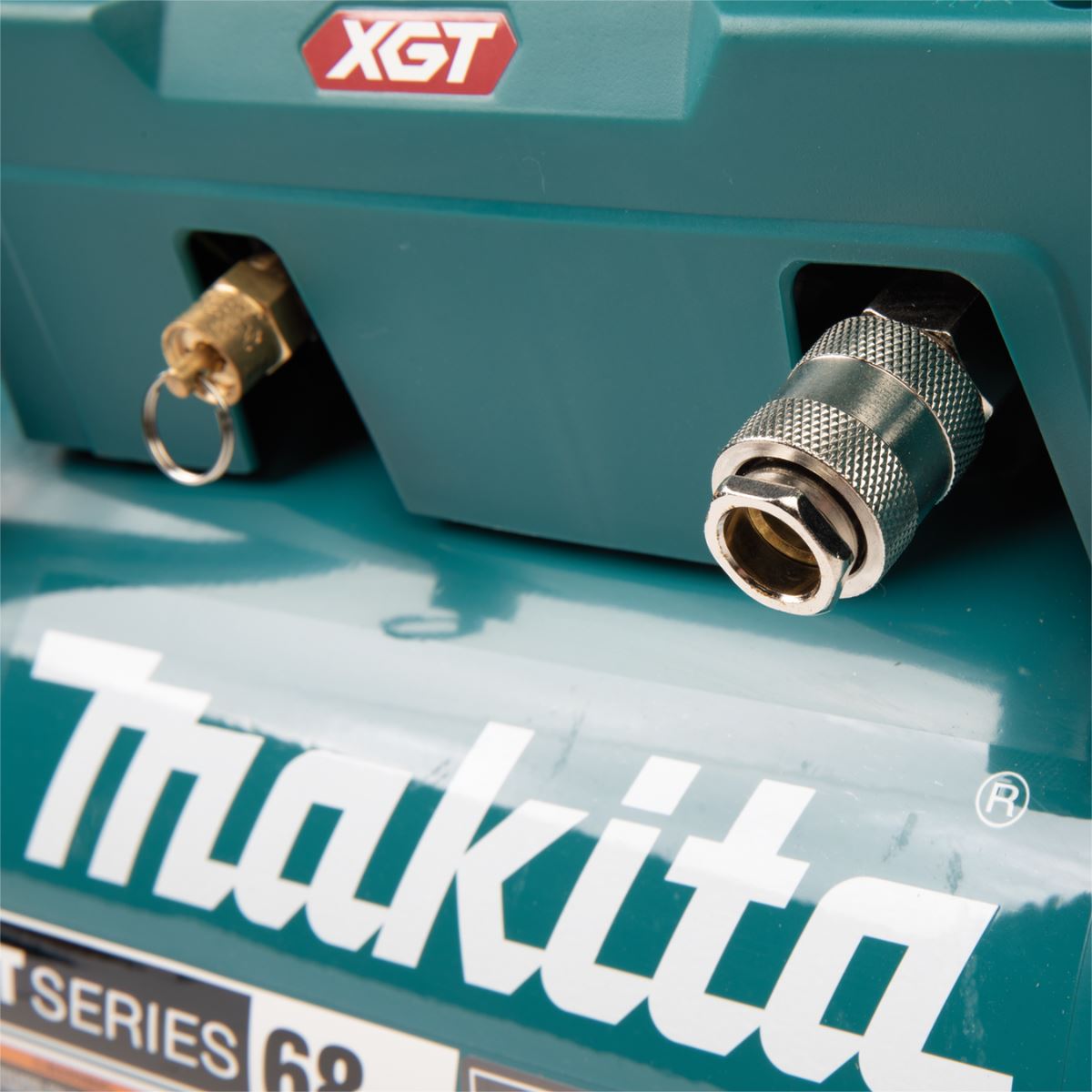 Makita AC001GZ 40Vmax XGT Brushless 7.6L Air Compressor Body Only